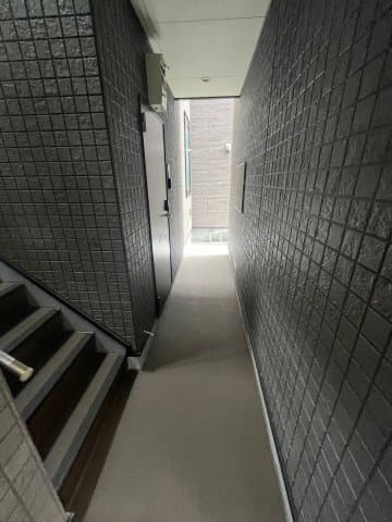 Room image 11
