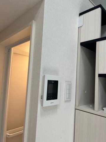 Room image 8