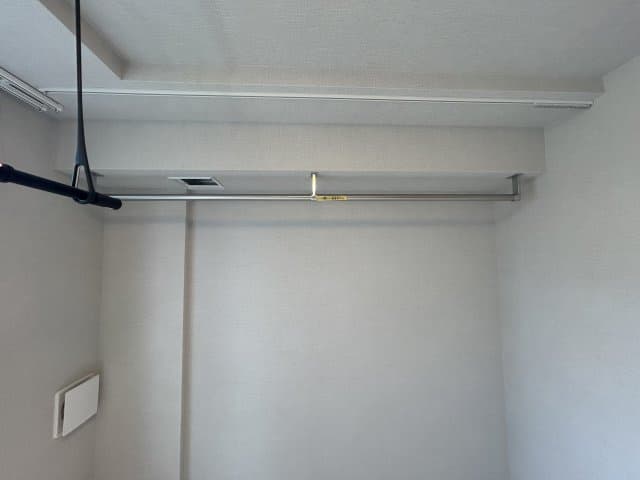 Room image 13