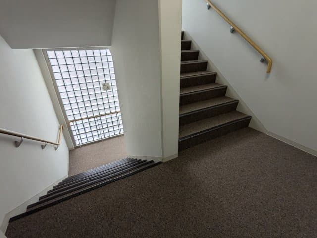 Room image 13