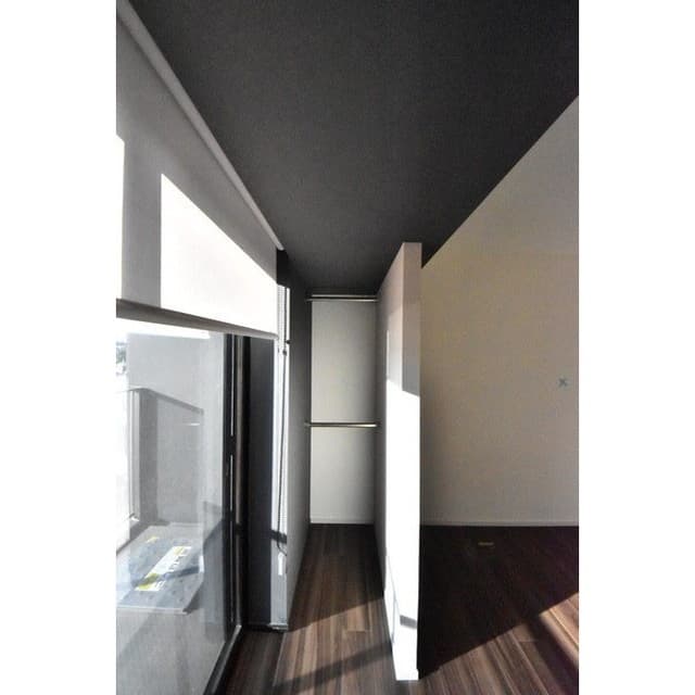 Room image 15