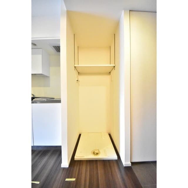 Room image 9