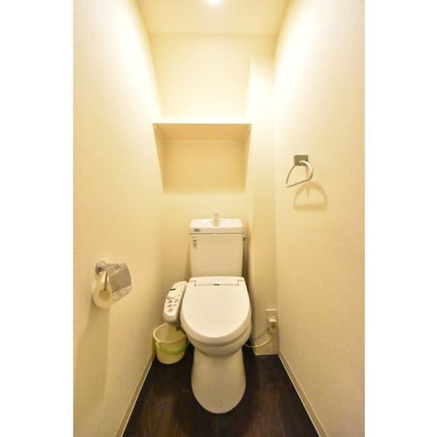 Room image 11