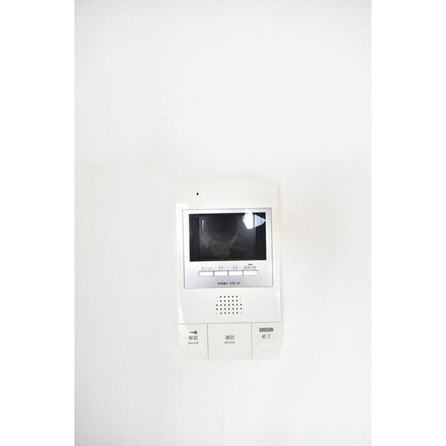 Room image 15