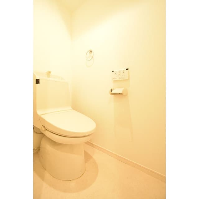 Room image 14