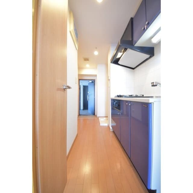 Room image 11