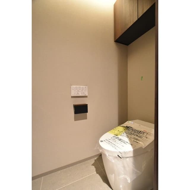 Room image 11