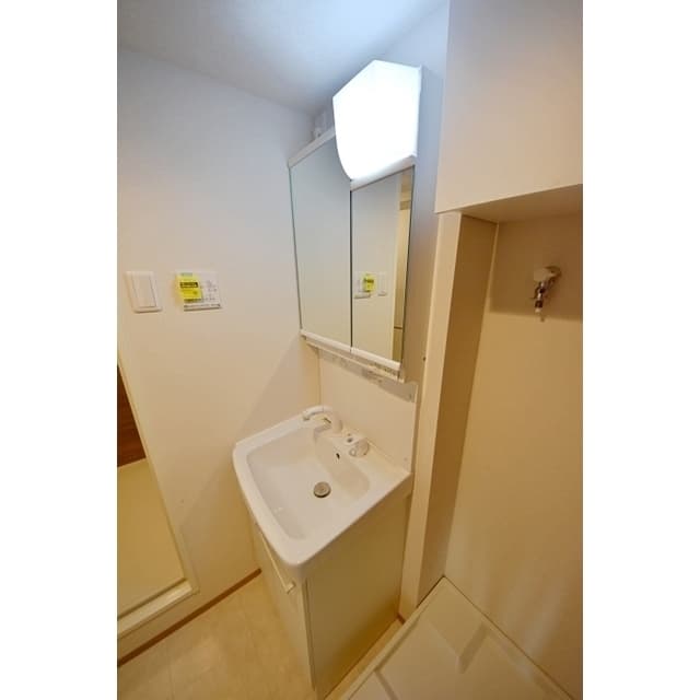 Room image 14
