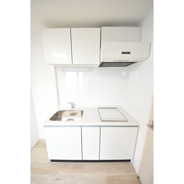 Room image 16