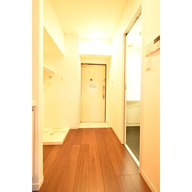 Room image 15