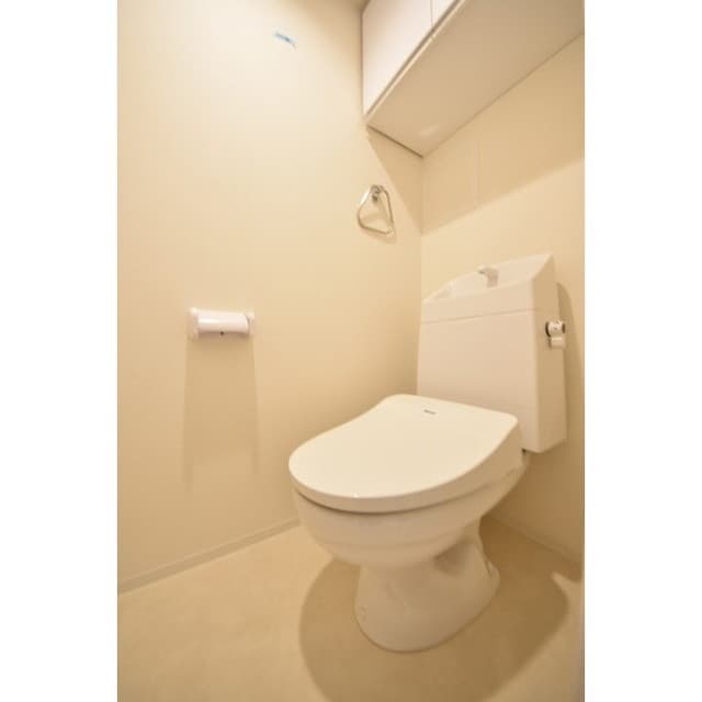 Room image 10