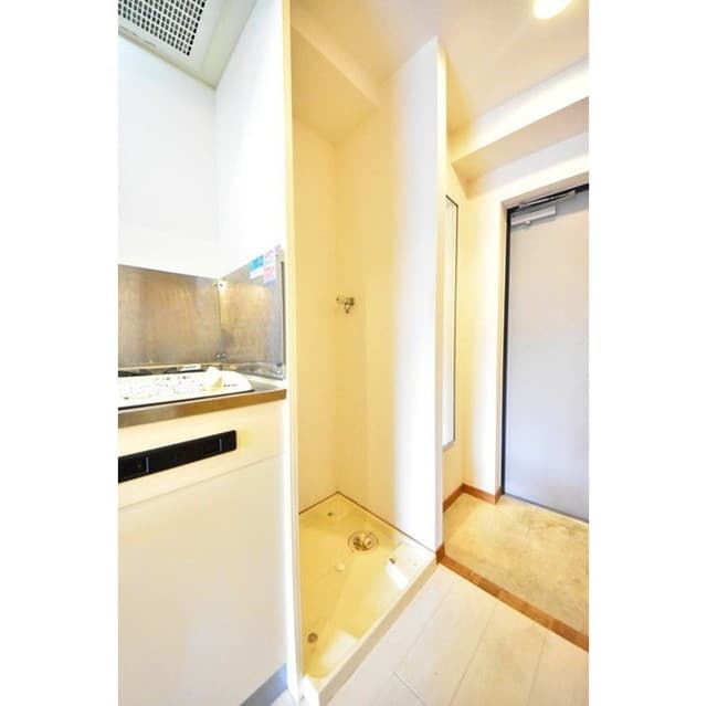 Room image 9