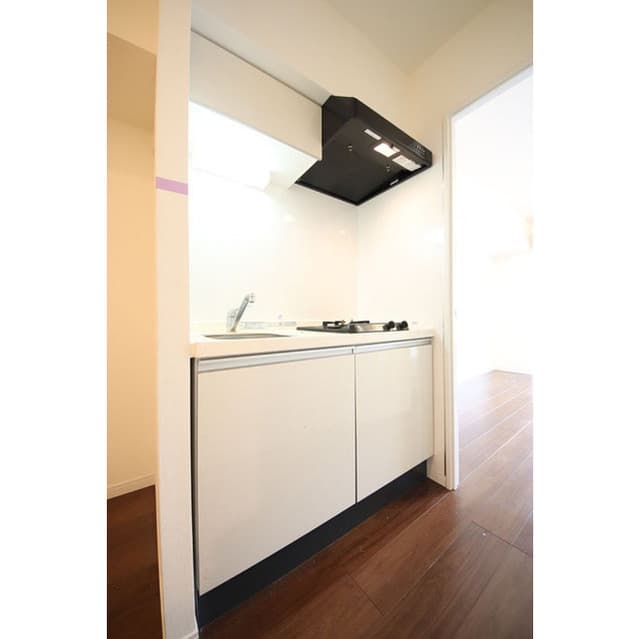 Room image 13