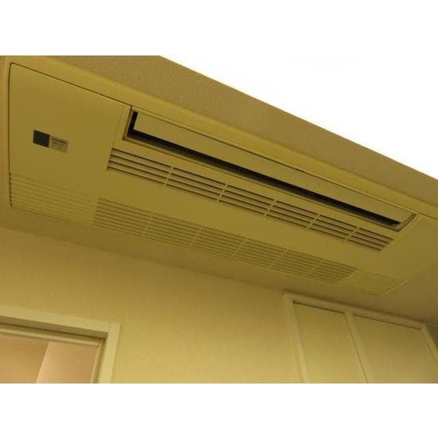 Room image 16