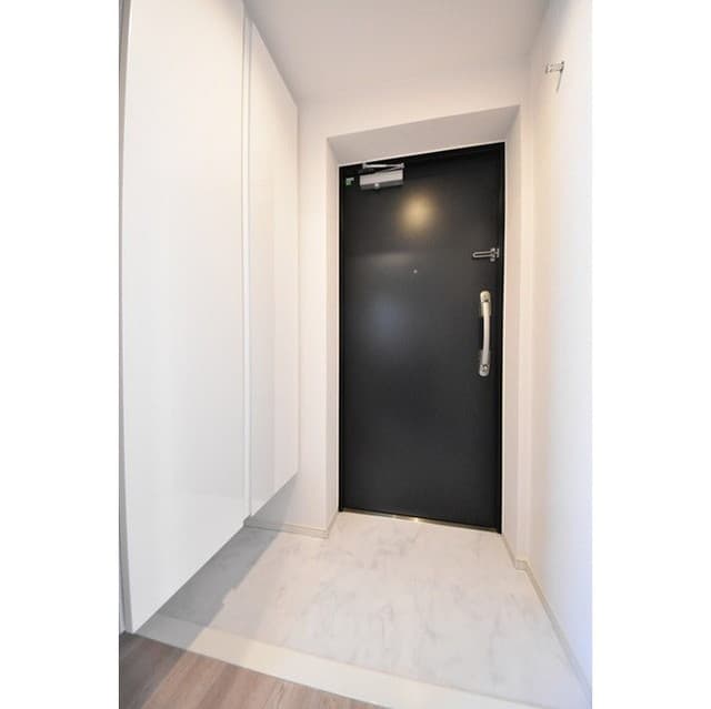 Room image 9