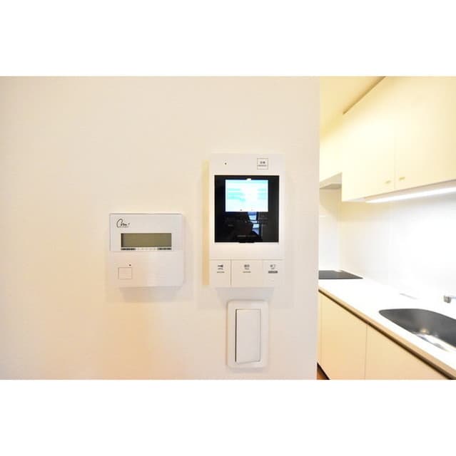 Room image 12
