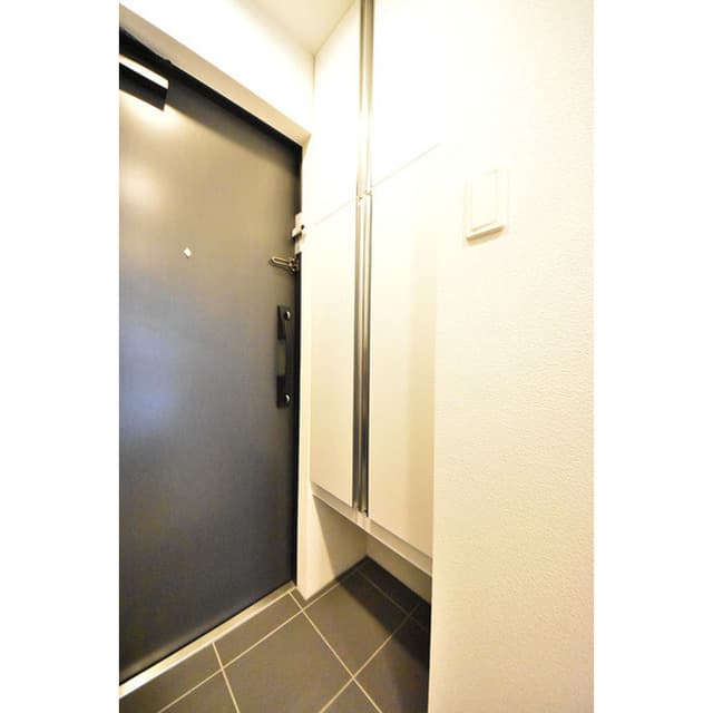 Room image 10