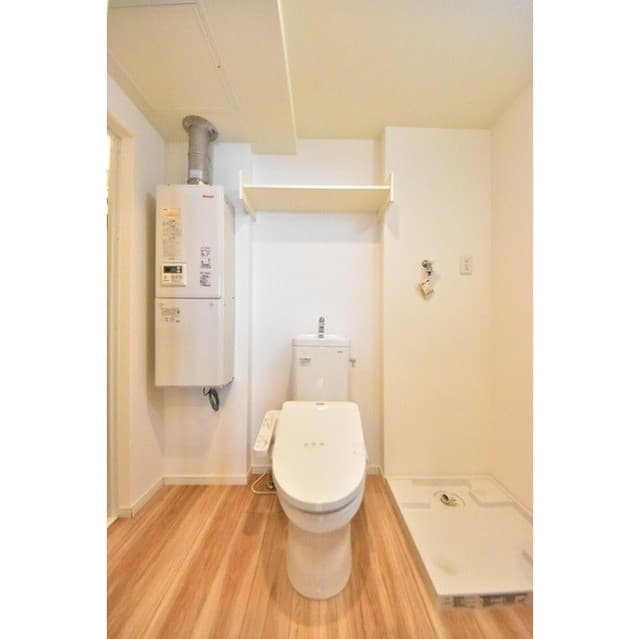 Room image 14