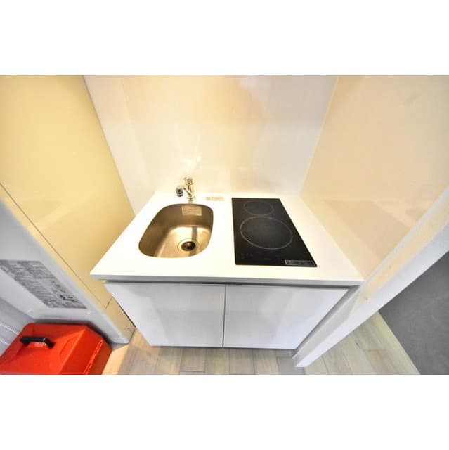 Room image 16