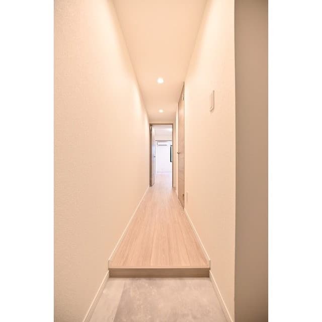 Room image 9