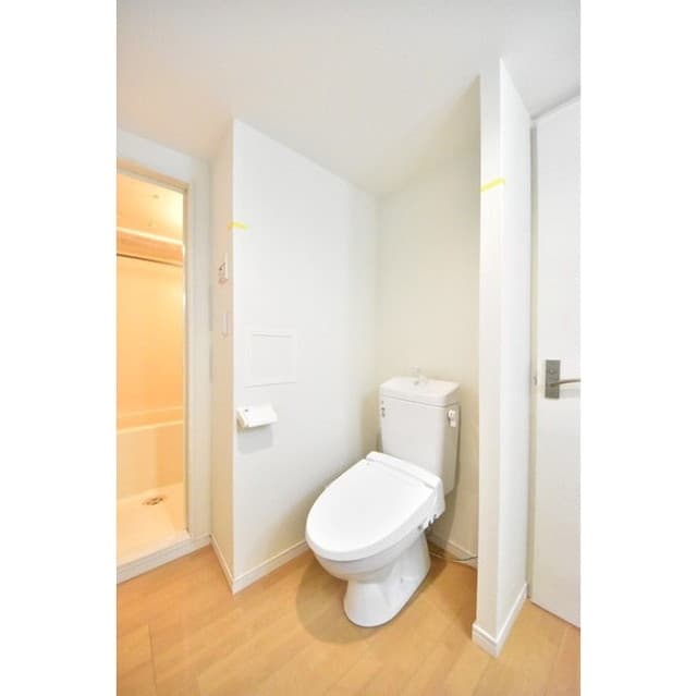 Room image 11