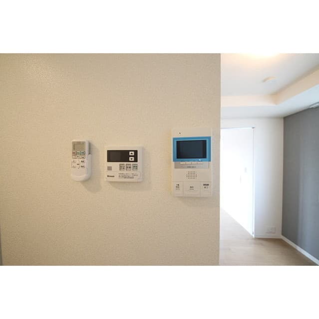 Room image 15