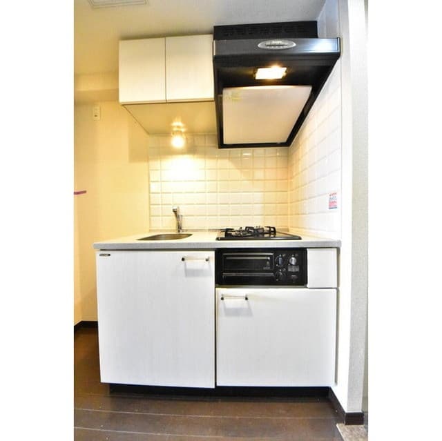 Room image 12