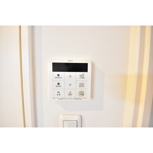Room image 12