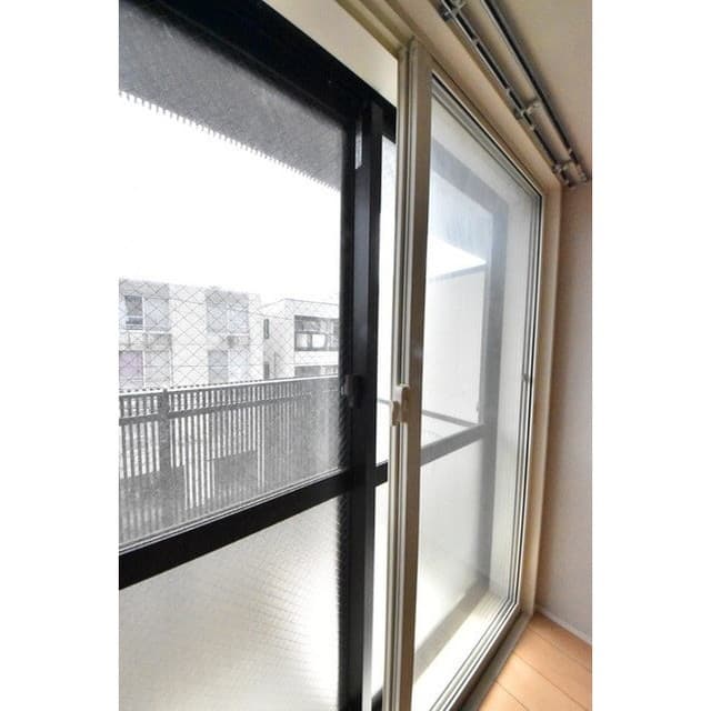 Room image 16