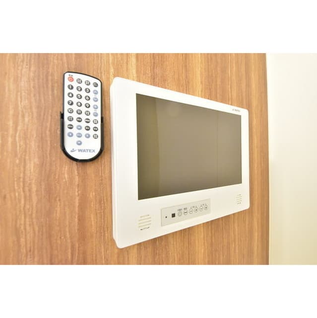 Room image 10