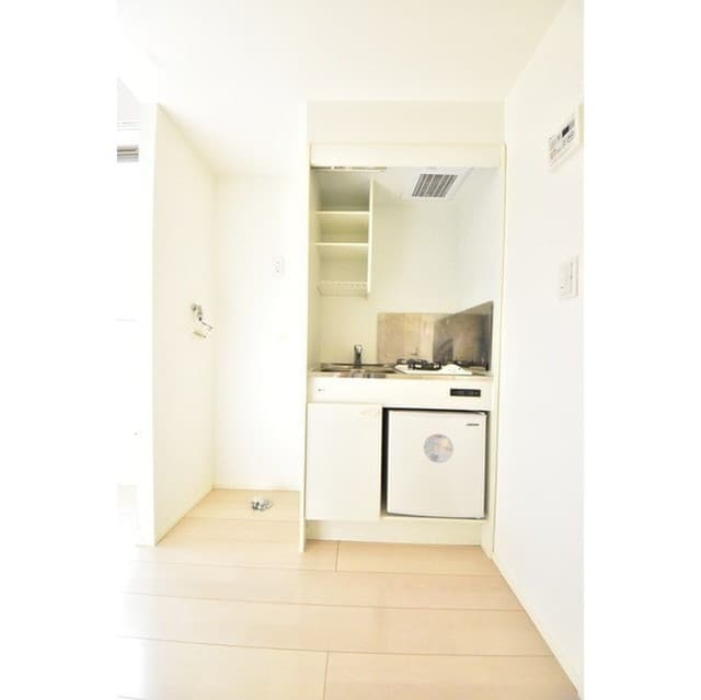 Room image 9
