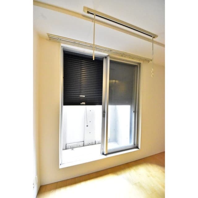 Room image 15