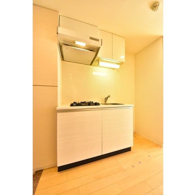 Room image 11