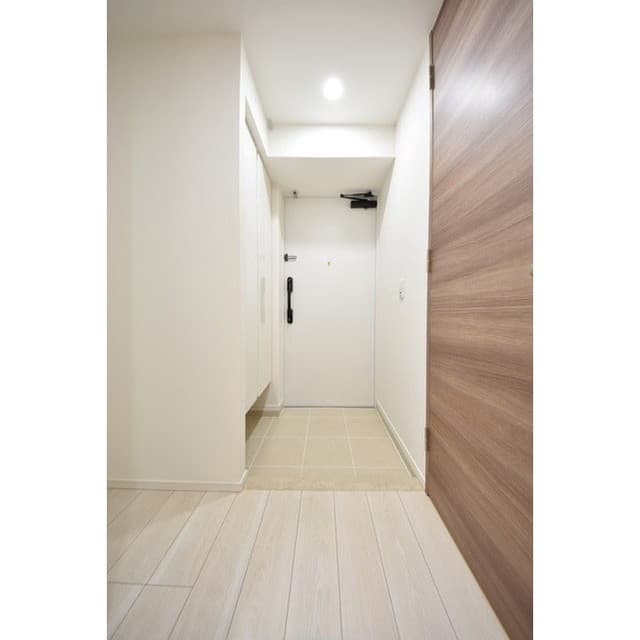 Room image 10