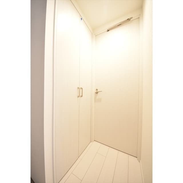 Room image 11