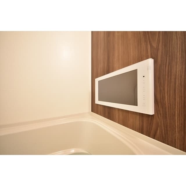 Room image 15