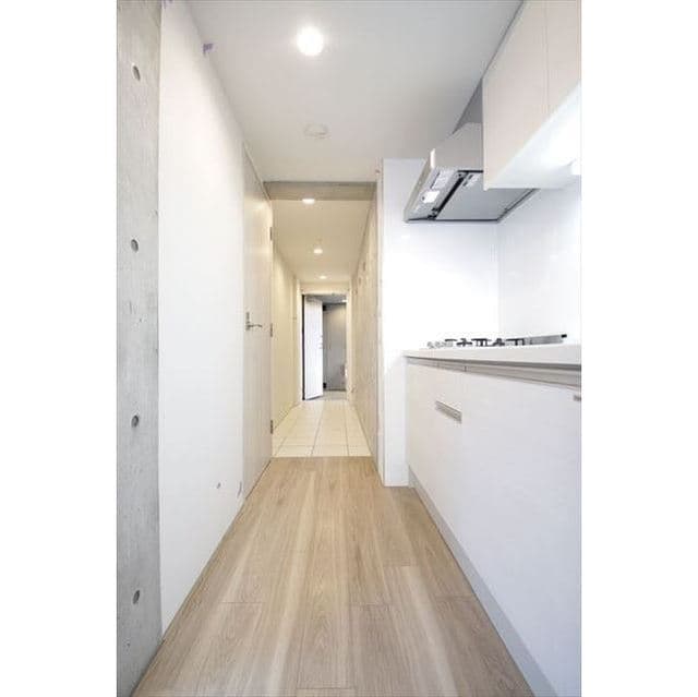 Room image 15