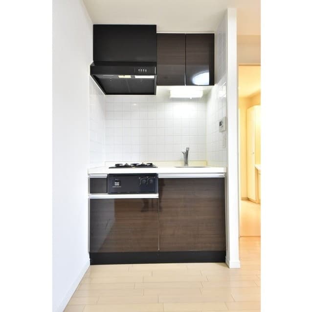 Room image 11