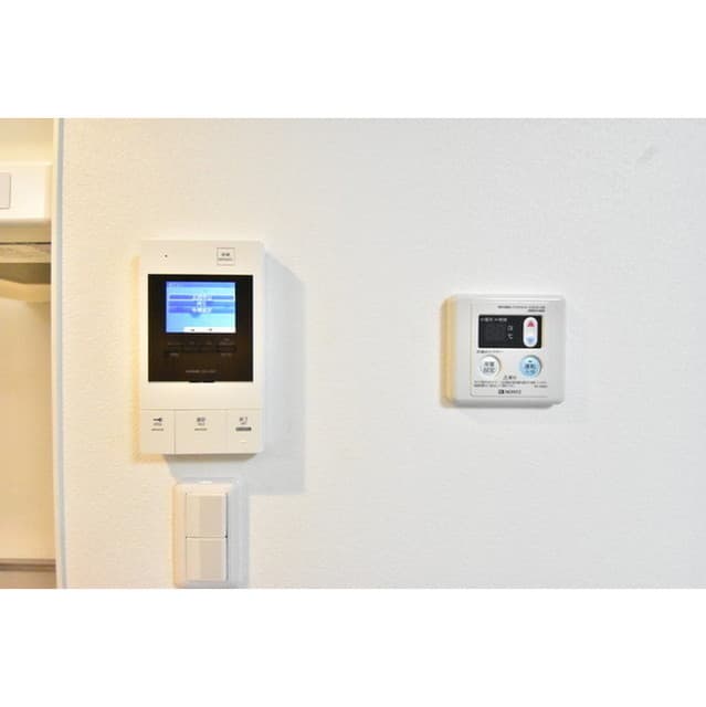 Room image 10