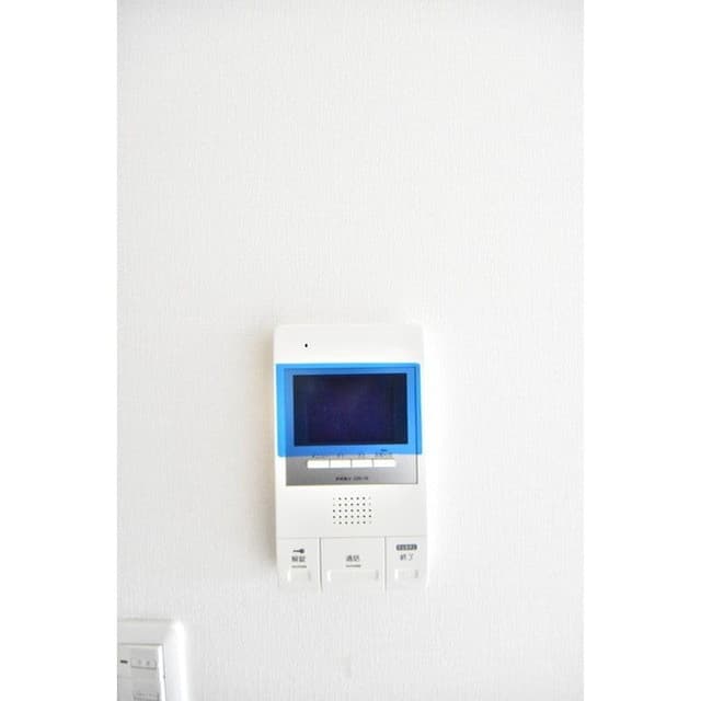 Room image 13