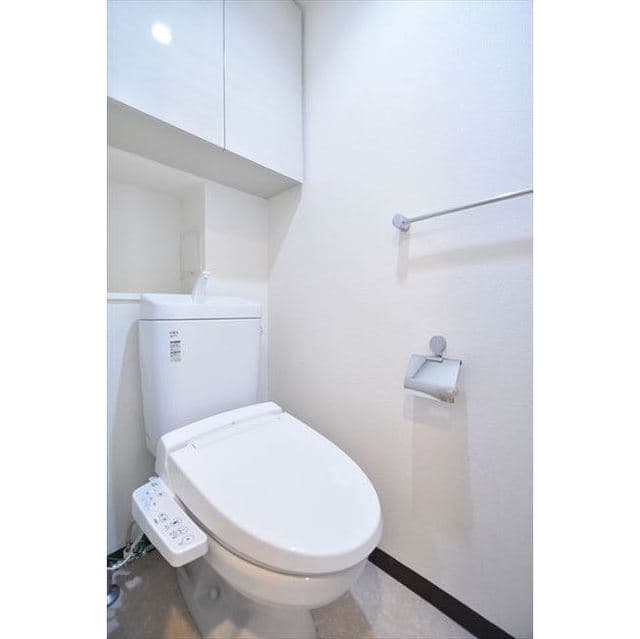 Room image 15