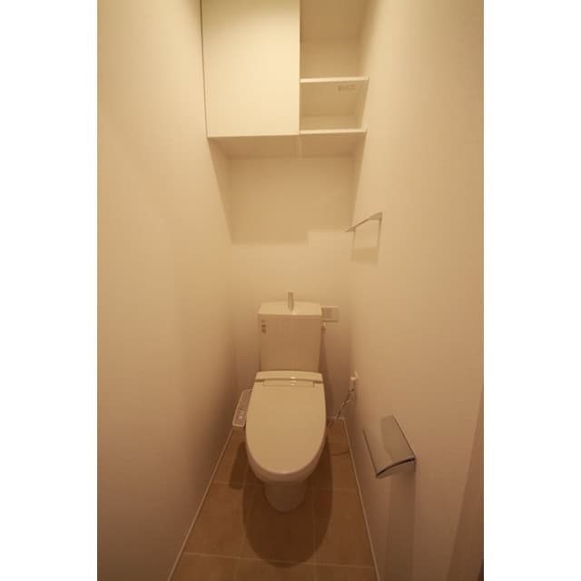 Room image 9