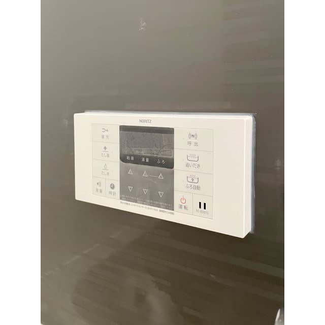 Room image 8