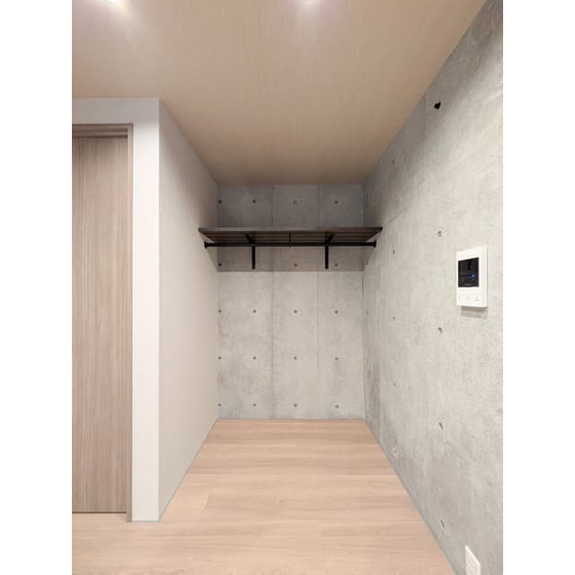 Room image 12