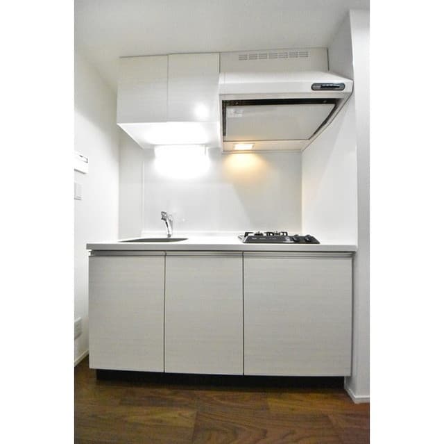 Room image 10