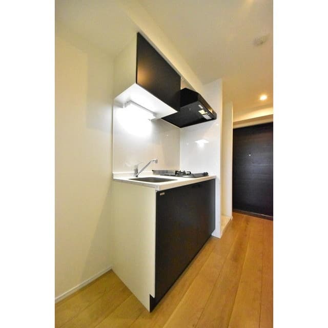 Room image 13