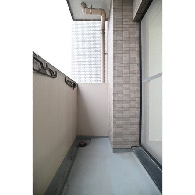 Room image 14