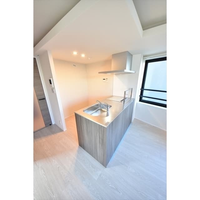 Room image 10