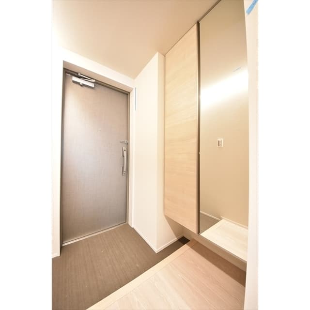 Room image 10