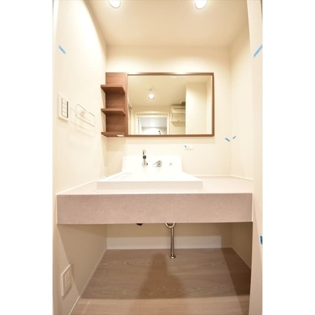 Room image 14